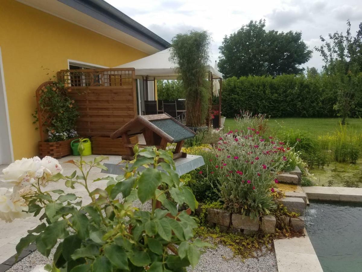 Ferienhaus Zum Imker Velten Eksteriør bilde